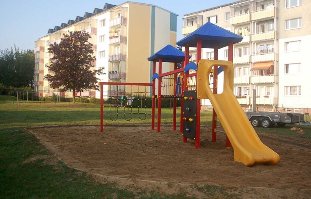 spielplatz renovierung teterow mv